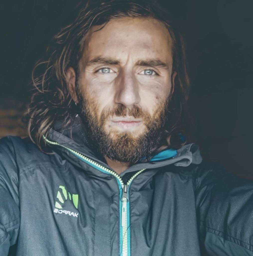enzo latona